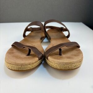 UGG Brown Leather Thong Sandals Size 7 Strappy Espadrille Summer Shoes‎
